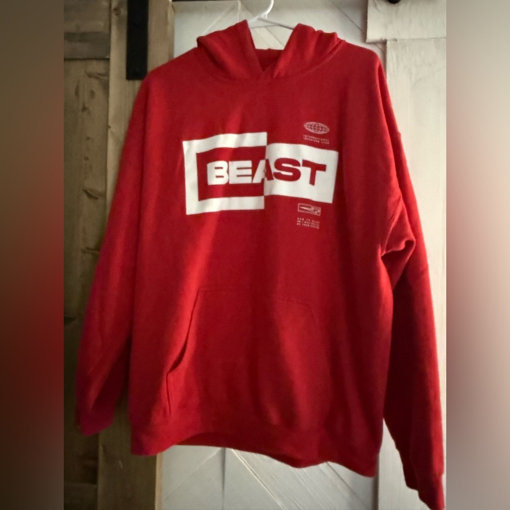 MR BEAST Unisex Red Logo Hoodie (Size L) RARE FIND